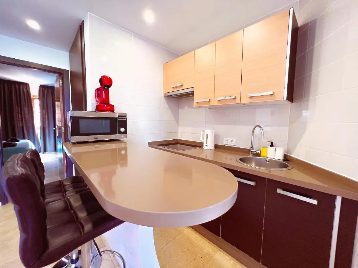 First Line Apartment In El Beril Playa Del Duque Pd1 Адехе 0*,  Испания
